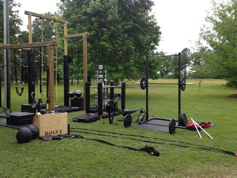 See more ideas about backyard gym, outdoor gym and backyard obstacle course. Inspirational Garage Gyms & Ideas Gallery Pg 8 | Crossfit ...