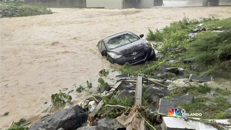 West Virginia Floods 23 Killed Including Toddler As