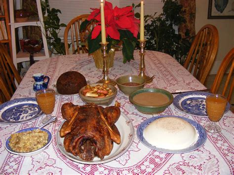 On the table should also be baked potatoes and christmas bread, decorated with greens. Christmas dinner | Thehistoricfoodie's Blog