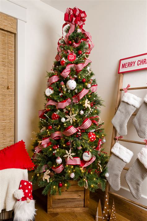 Top Xmas Tree Ribbon Decorating Ideas For A Festive Holiday Season
