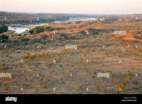 Vegetation Limpopo River Fotografías E Imágenes De Alta Resolución Alamy