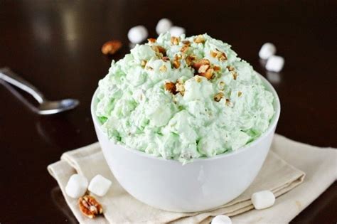It's really a dessert, but we eat it alongside savory mains and its creamy texture is when i was 9 or 10, my mother started making this jello mold and it was a thanksgiving miracle for me, because i hated canned cranberry sauce. No-Bake Pistachio Watergate Salad | Fluff desserts ...