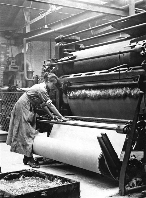 History In Photos British Women Workers