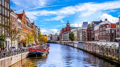 Immigration to Netherlands - How to Move to the Netherlands | VanHack