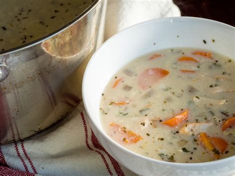 Restaurants panera soups & warm grain bowlscream of chicken & wild rice soup. Panera Copycat Chicken and Wild Rice Soup - 12 Tomatoes