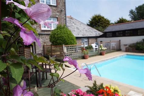 This is that you 100% need for a countryside and eco trip holiday. Willow Cottage, Westward Ho! Devon - UPDATED 2020 ...
