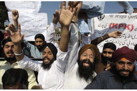 Sikhs Protest Continues In Peshawar Against Desecration Of Holy Book In