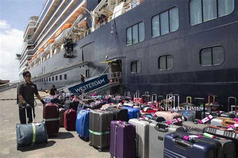 Ex Cruise Ship Passengers Prevented From Leaving Malaysia Klia2 Info