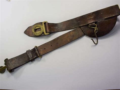 144 Ww1 Ww2 British Army Leather Sword Belt And Kings Crown Buckle