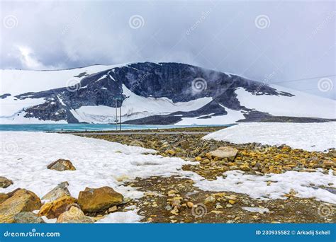 GaldhÃ¸piggen In Jotunheimen Lom Largest Highest Mountain In Norway