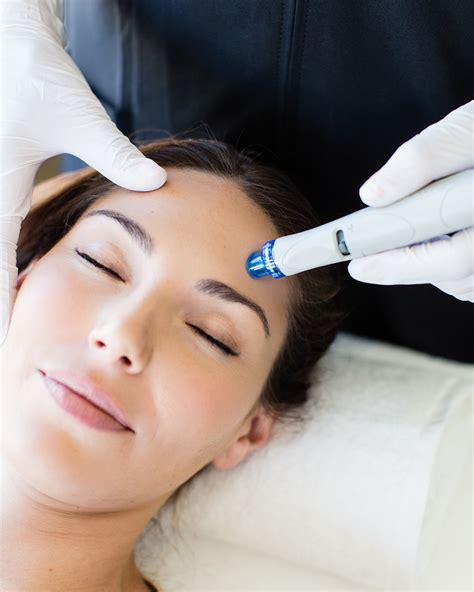 Enjoy Advanced Cosmetic Treatments At Becker Cosmetic