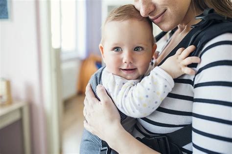 La Importancia Del Contacto Físico Entre Padres Y Bebés Bekia Padres