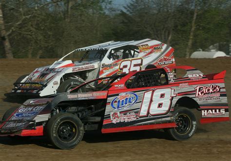 Midwest Racing News First Ump Late Model Feature In Quincy Raceways