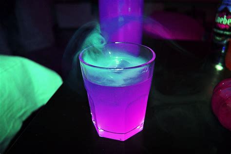 Glow Art Drinks Aesthetic Alcoholic Drinks Purple Drink