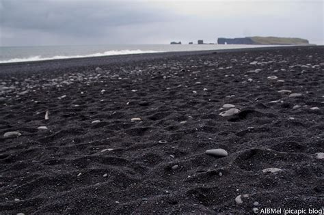 La Fantástica Playa De Arena Negra En Islandia Nexofin