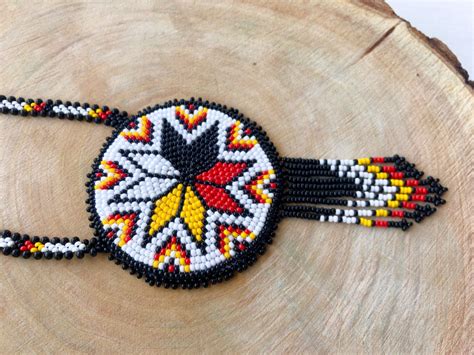 Native Medicine Wheel Style Medallion American Beadwork Etsy