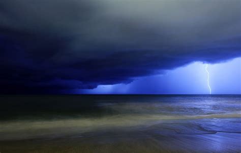 Beach Lightning Storm Wallpapers 4k Hd Beach Lightning Storm