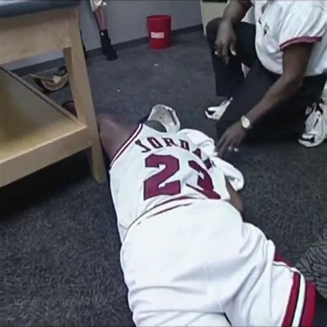 Michael Jordan Sobbing On The Floor On Fathers Day 1996 It Was His