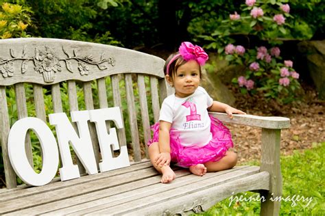 Outdoor 1 Year Old Baby Girl Photoshoot Ideas Baby Viewer