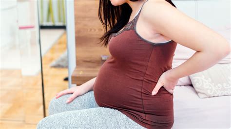 8 Natural Ways To Relieve Back Pain During Pregnancy