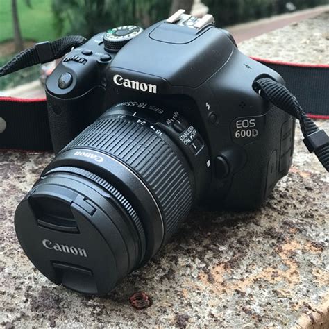 Canon eos 600d equivalent aperture: Great condition Canon eos 600D with 2 lenses Online @ Best ...