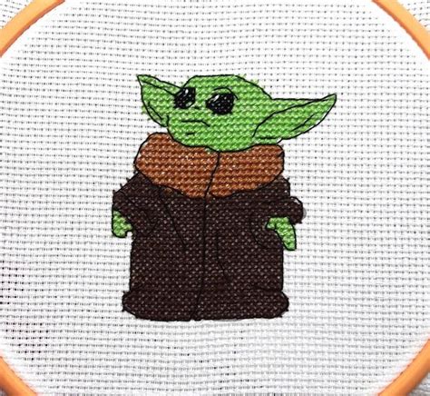 Ann r, wondering how you added a brow ridge and mouth? FO Baby Yoda - CrossStitch in 2020 | Cross stitch, Cross ...