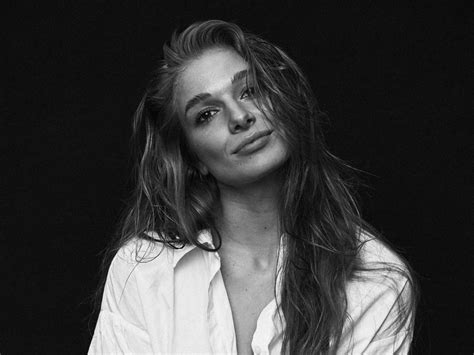 Her birthday, what she did before fame, her family life, fun trivia facts, popularity rankings, and more. Supporter & Vorbilder · BITTE WAS?!