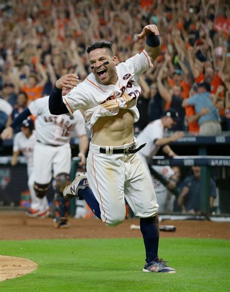 Astros Star Jose Altuve Named Ap Male Athlete Of The Year Woai
