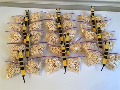 Blog Bee Themed Treats Birthday Party Snacks Bee Birthday Party