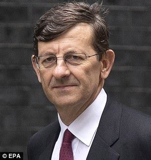 Vittorio amedeo colao is an italian businessman & former chief executive officer at vodafone group. Outgoing Vodafone boss Vittorio Colao got a £1.7m pay rise ...