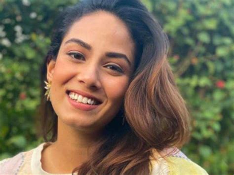 mira kapoor yoga weight loss shahid kapoor s wife told about yoga asanas to reduce body fat