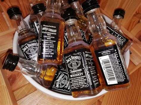 ml mini liquor bottles jack daniels whiskey vintage  whisky