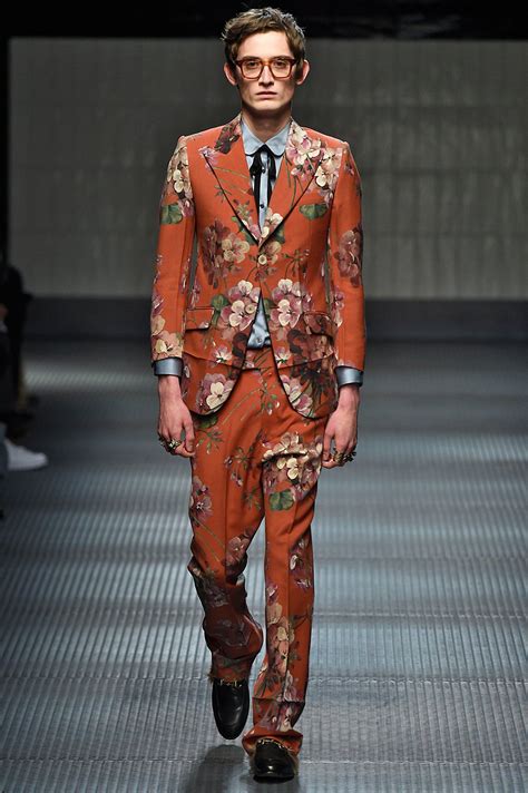 How To Wear That Gucci Floral Suit Floral Menswear Gucci Floral Fashion