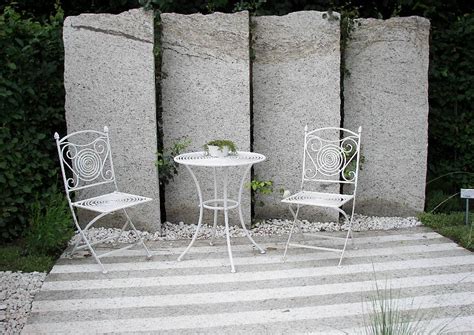 Maybe you would like to learn more about one of these? Transparenter Sichtschutz am Sitzplatz im Garten ...