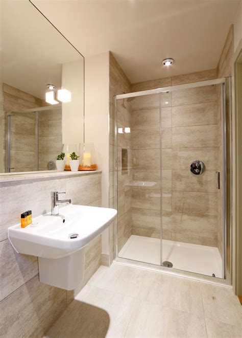 Small En Suite Ideas Cool Small Shower Room Design Ideas