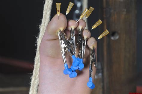 Meis Japanese Foot Torture And Needle Pain For Masochist Bastinado