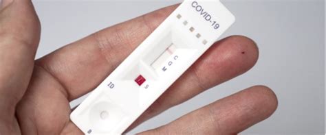 Free COVID-19 rapid testing kits for employers in Alberta - Retail