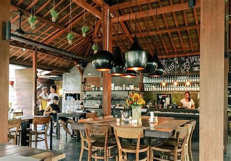 12 Favorite Restaurants In Canggu Bali For Breakfast Lunch And Dinner