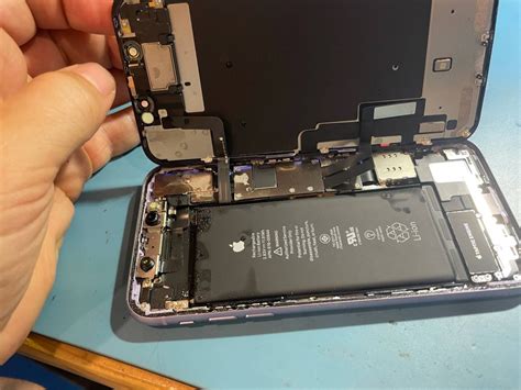 How To Fix Liquid Damage To Your Phone The Lab Warsaw In