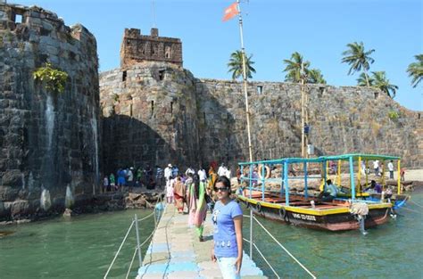 Amer fort or amber fort is a fort located in amer, rajasthan, india. sindhudurg fort- an enjoyable visit. - Picture of ...