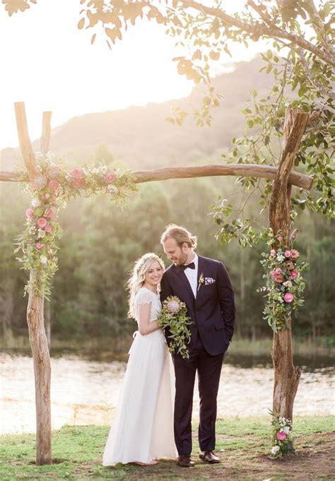 30 Rustic Wedding Arch Ideas For Every Wedding 2019 – Trendy Wedding