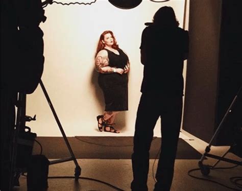 Tess Holliday Pregnancy It S Okay Not To Have A Perfect Baby Bump