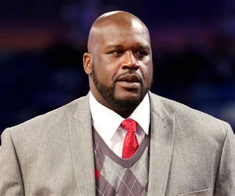 Shaquille o'neal was born on march 6, 1972 in newark, new jersey, usa as shaquille rashaun o'neal. Shaquille O' Neal Biography - Facts, Childhood, Family ...