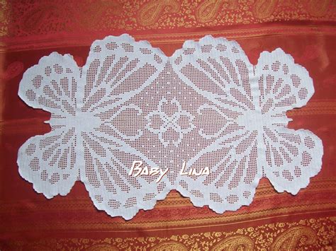 Letto matrimoniale con testata reclinabile in ferro e legno massello smussato, arrotondato e assemblato con giunzioni multiple ad incastro. ♥ღ LE CHICCHE DI LINA ღ♥: ღ♥Centrotavola farfalle♥ღ