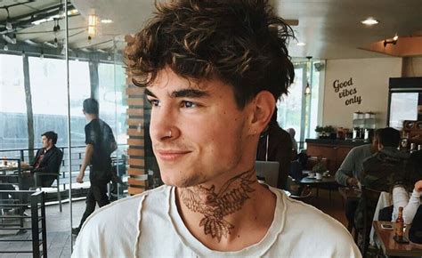 Kian Lawley Dating Career Age And Net Worth All You Need To Know Omg Staffs