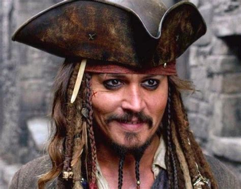 Pin By Сабрина Карпентер On Джони Депп Captain Jack Sparrow Pirates