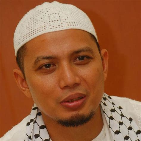 Di salah satu sosial medianya, alvin bahkan sudah. K.H. Muhammad Arifin Ilham | Tokoh Inspiratif