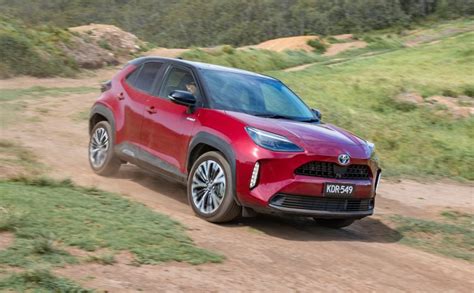 Toyota yaris vs yaris cross: 2021 Toyota Yaris Cross priced from $26,990 in Australia ...