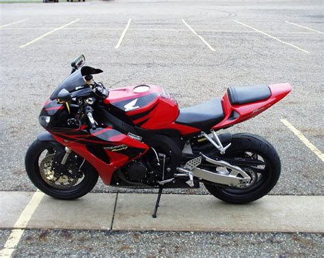 Find great deals on thousands of honda cbr1000 for auction in us & internationally. 2006 Honda CBR1000RR (CBR1000RR) Sportbike for sale on ...