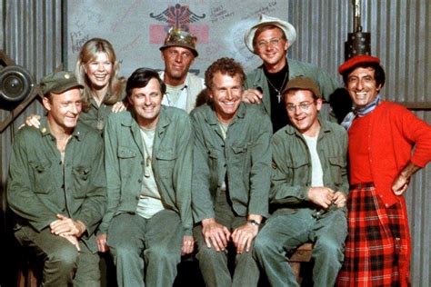 m a s h tv series meet the stars who made the war comedy drama show a huge hit 1972 1983
